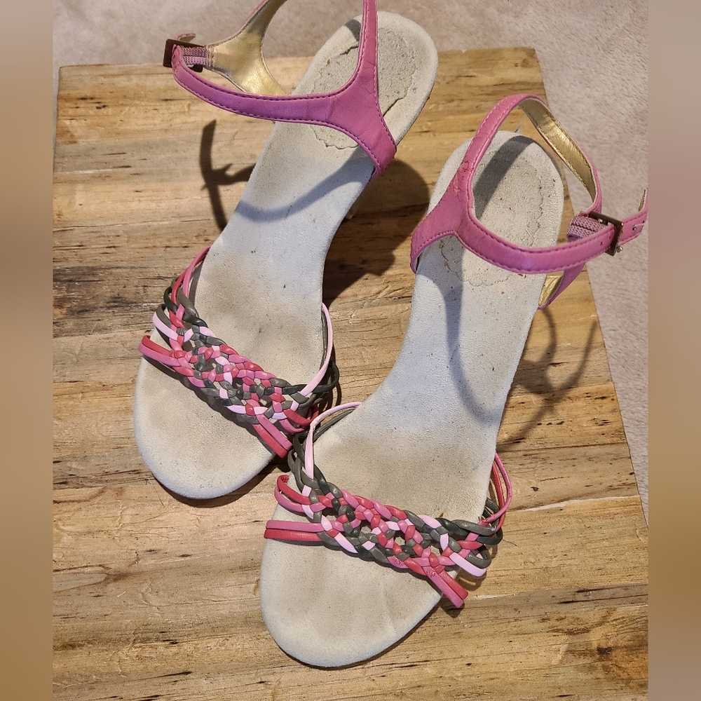 Gap Sandals